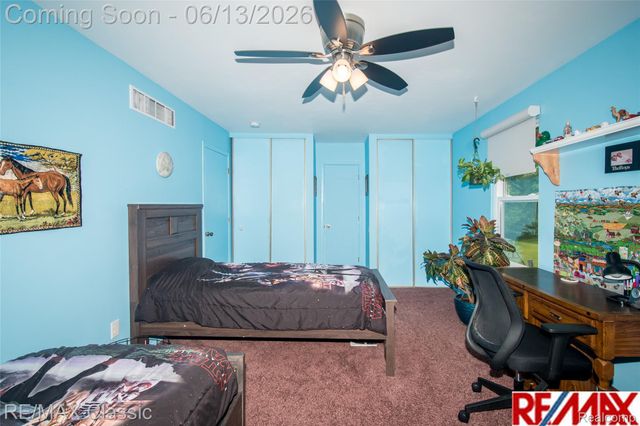 34682 Bunker Hill Drive, Farmington Hills, MI 48331