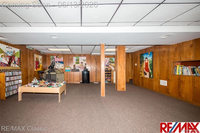 34682 Bunker Hill Drive, Farmington Hills, MI 48331