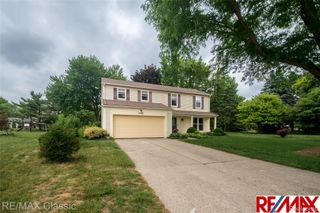 34682 Bunker Hill Drive, Farmington Hills, MI 48331