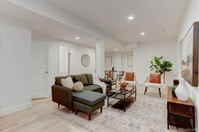 11279 E 25th Drive, Aurora, CO 80010