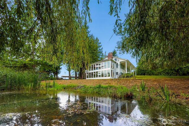 9067 Sunrise Rd, Custer, WA 98240