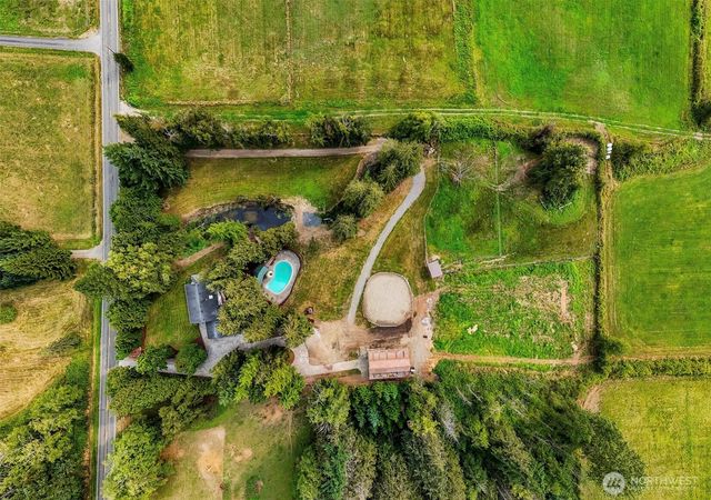 9067 Sunrise Rd, Custer, WA 98240