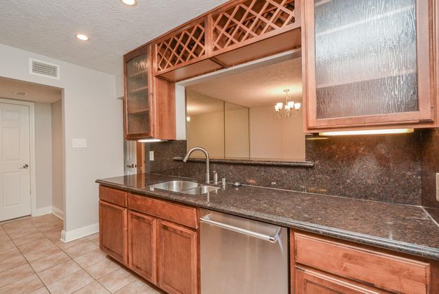 13859 Hollowgreen Drive, Houston, TX 77082