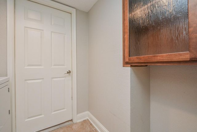 13859 Hollowgreen Drive, Houston, TX 77082