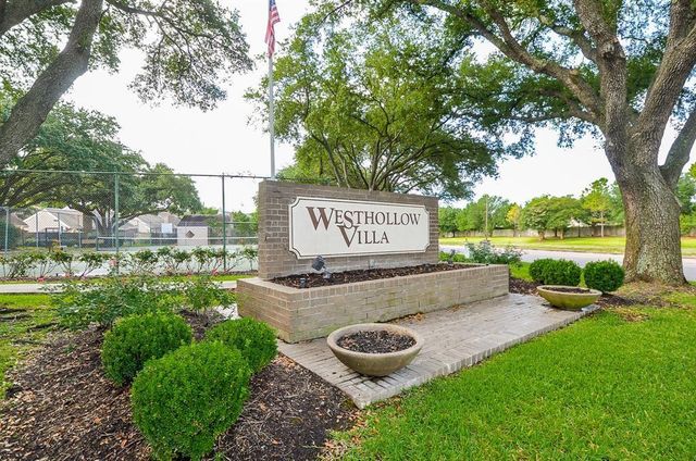 13859 Hollowgreen Drive, Houston, TX 77082