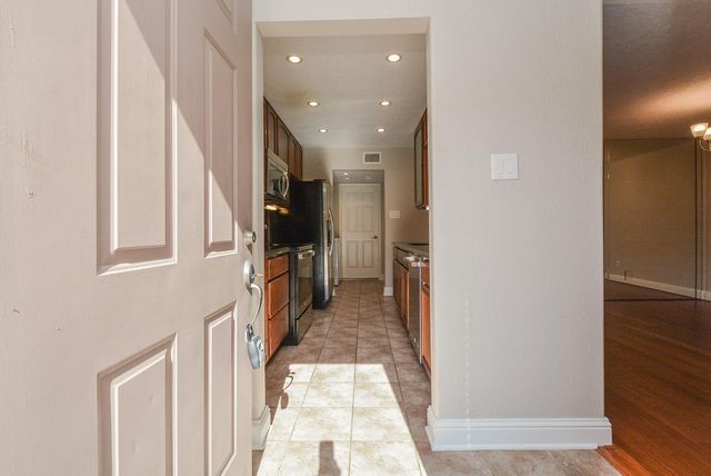 13859 Hollowgreen Drive, Houston, TX 77082