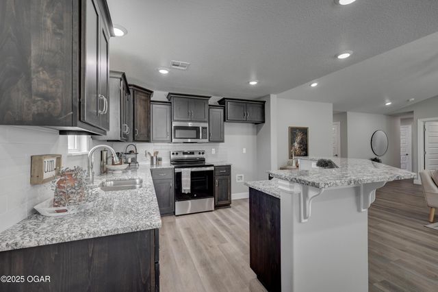 3114 Leah Lane, Joplin, MO 64804