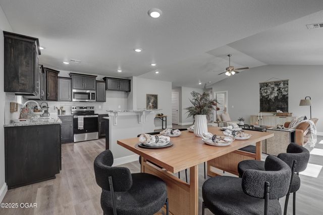 3114 Leah Lane, Joplin, MO 64804