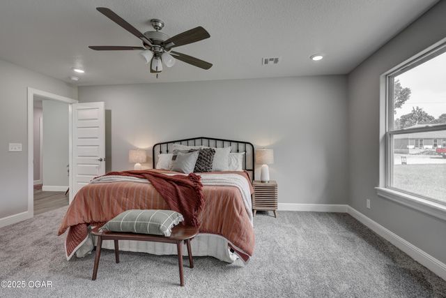 3114 Leah Lane, Joplin, MO 64804