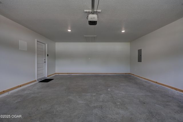 3114 Leah Lane, Joplin, MO 64804