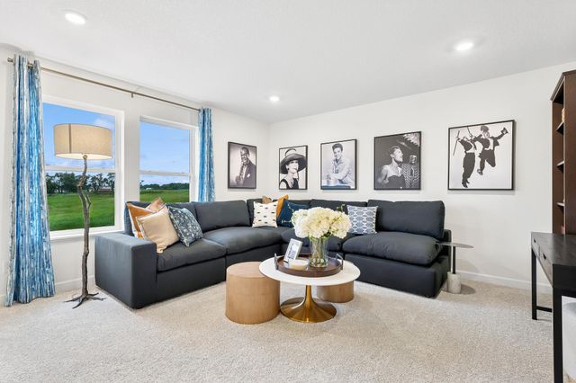 18340 Gladhurst Lane, Lakeville, MN 55068