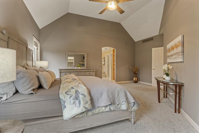 33084 Lake Forest Court, Niles, MI 49120