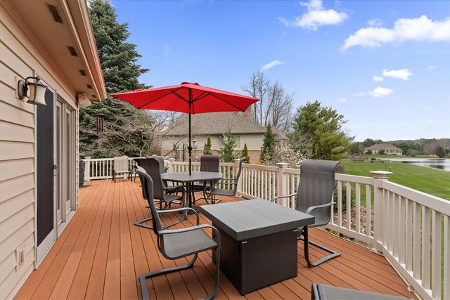 33084 Lake Forest Court, Niles, MI 49120