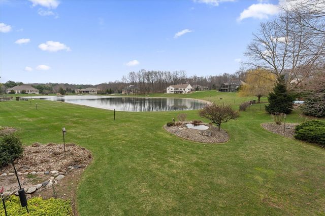 33084 Lake Forest Court, Niles, MI 49120