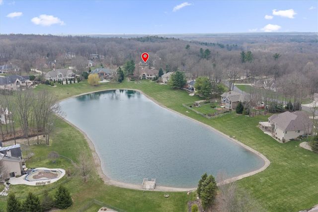 33084 Lake Forest Court, Niles, MI 49120