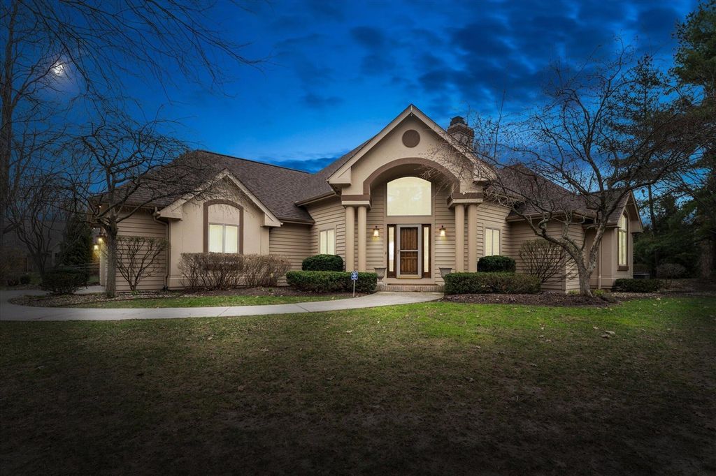 33084 Lake Forest Court, Niles, MI 49120