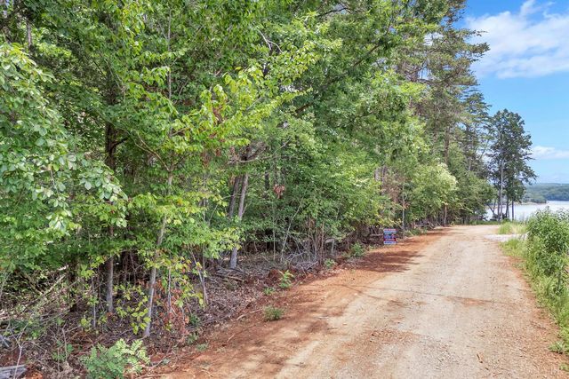 0 Playcation Retreat Circle, Gretna, VA 24557