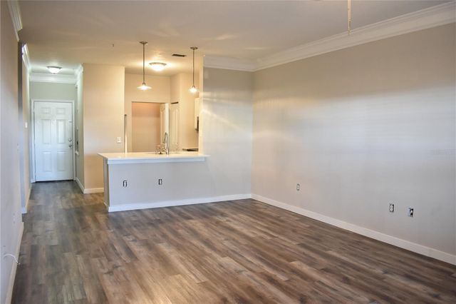 4207 S DALE MABRY HIGHWAY 12107, Tampa, FL 33611