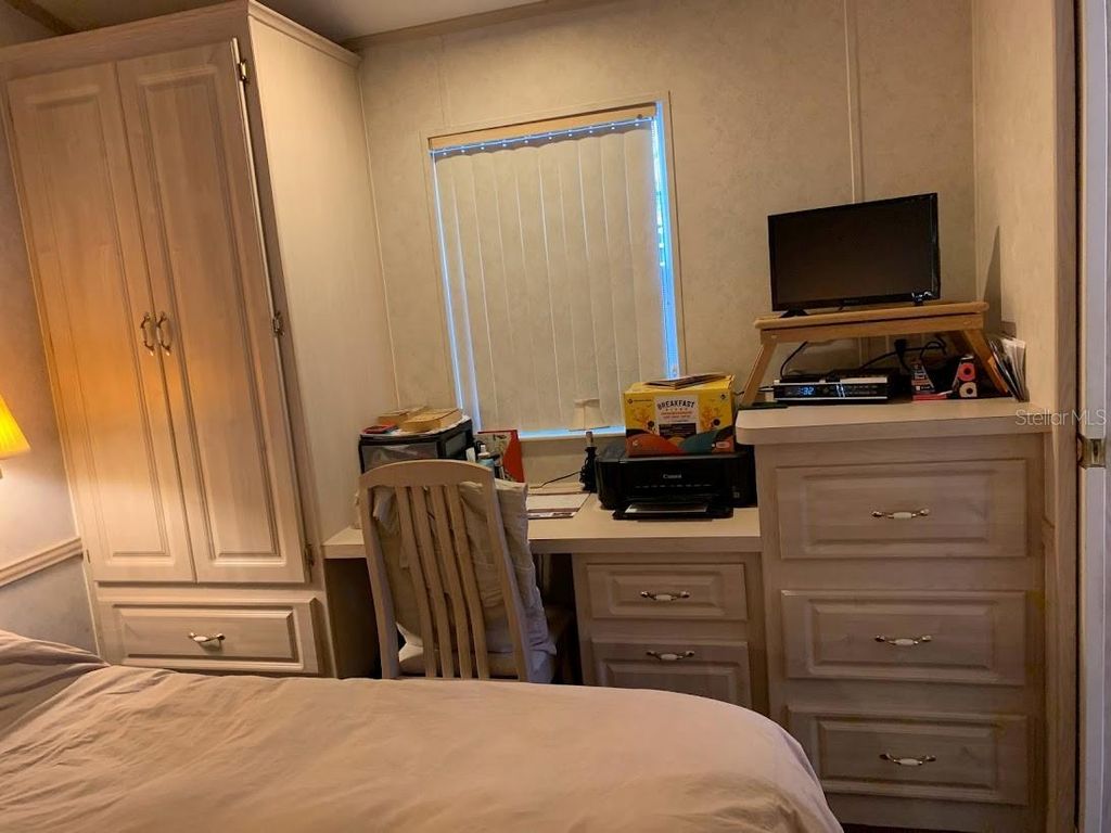 Image 22 of property listing at 25247 NE 141ST LANE 248, Fort Mc Coy, FL 32134