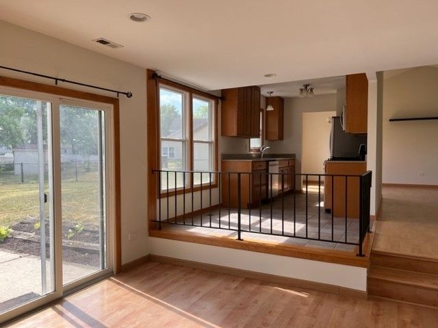 2135 Derby Court, Wheaton, IL 60189
