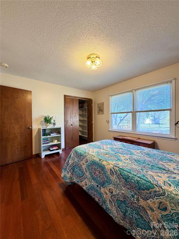 8422 Wonderwood Lane, Harrisburg, NC 28075