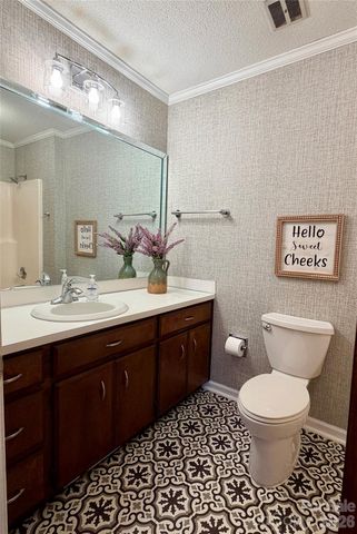 8422 Wonderwood Lane, Harrisburg, NC 28075