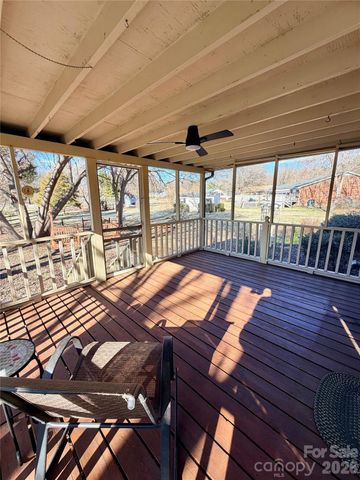 8422 Wonderwood Lane, Harrisburg, NC 28075