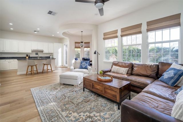 27008 Pierpont Court, Valencia, CA 91355