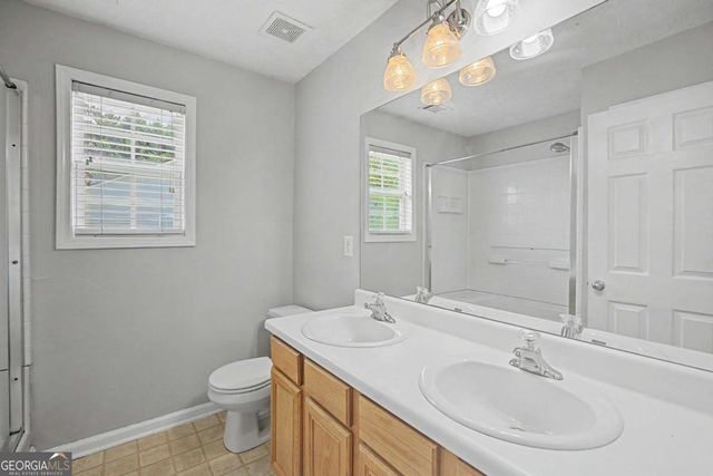 1438 Solomon Drive, Winder, GA 30680