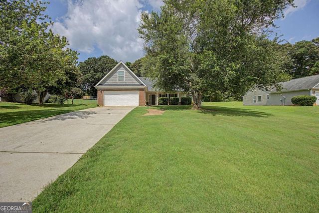 1438 Solomon Drive, Winder, GA 30680