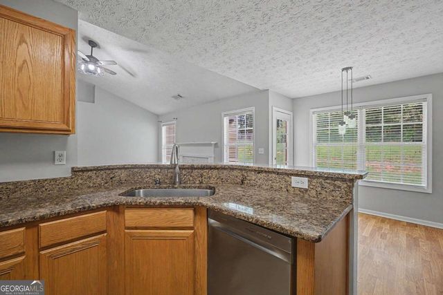 1438 Solomon Drive, Winder, GA 30680