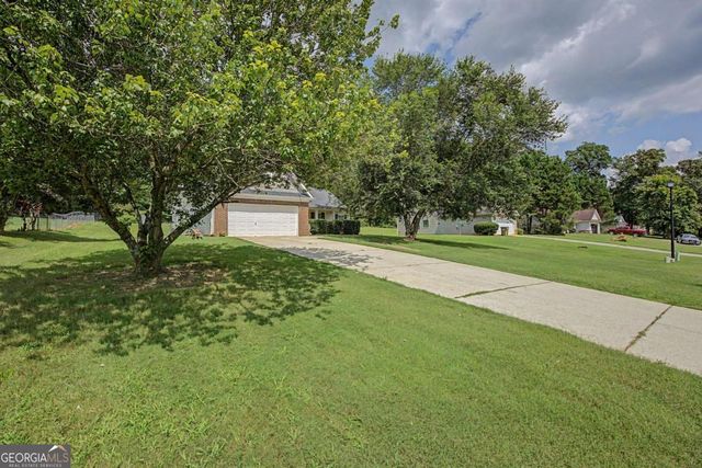 1438 Solomon Drive, Winder, GA 30680