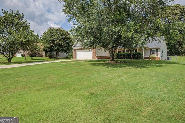 1438 Solomon Drive, Winder, GA 30680