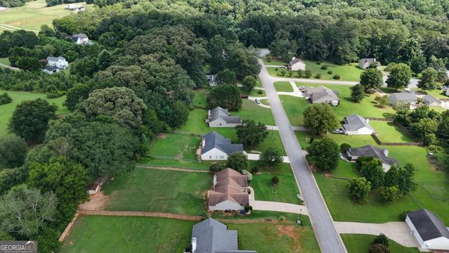 1438 Solomon Drive, Winder, GA 30680