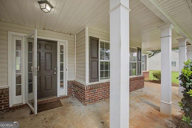 1438 Solomon Drive, Winder, GA 30680