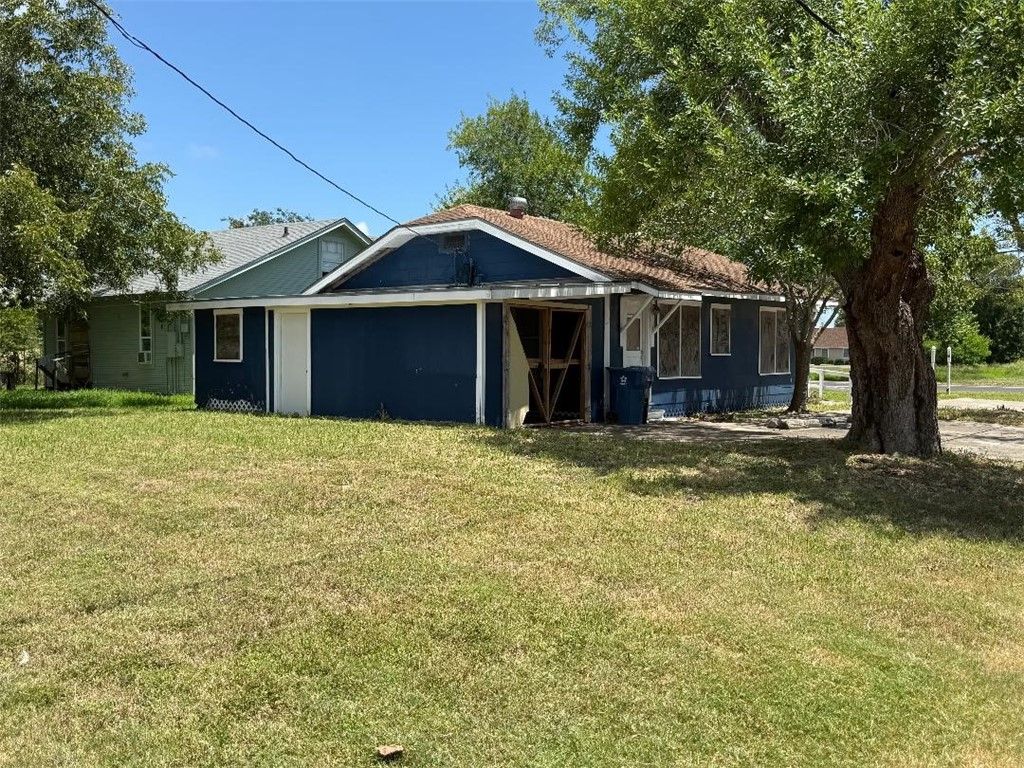 602 N Avenue B Ave, Ingleside, TX 78362 — photo 4