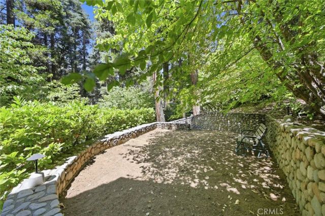 745 Kuffel Canyon, Lake Arrowhead, CA 92352