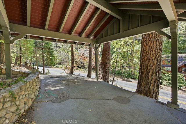 745 Kuffel Canyon, Lake Arrowhead, CA 92352
