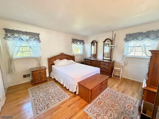 41 Mohawk Dr, Springfield Twp., NJ 07081