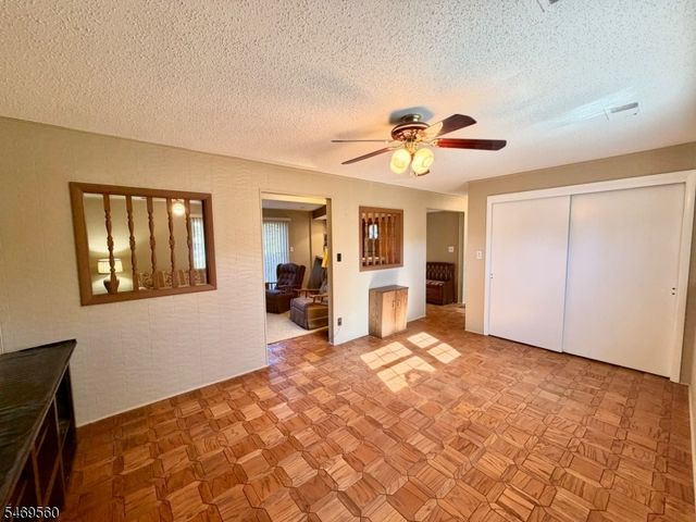 41 Mohawk Dr, Springfield Twp., NJ 07081