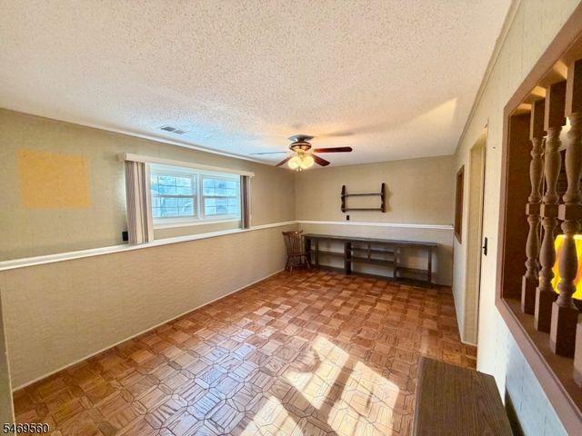 41 Mohawk Dr, Springfield Twp., NJ 07081