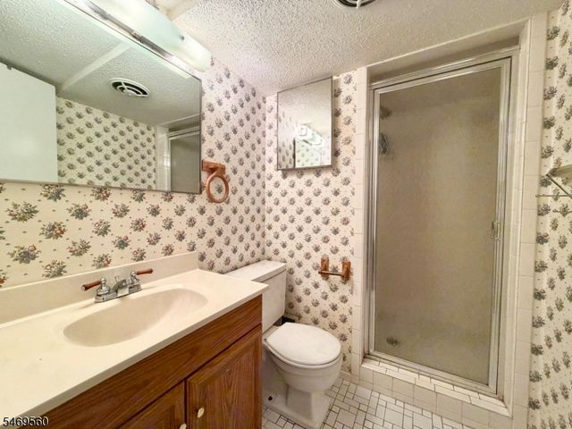41 Mohawk Dr, Springfield Twp., NJ 07081