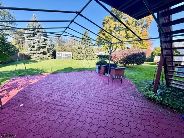 41 Mohawk Dr, Springfield Twp., NJ 07081