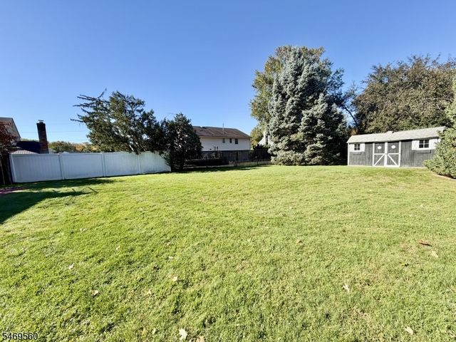 41 Mohawk Dr, Springfield Twp., NJ 07081