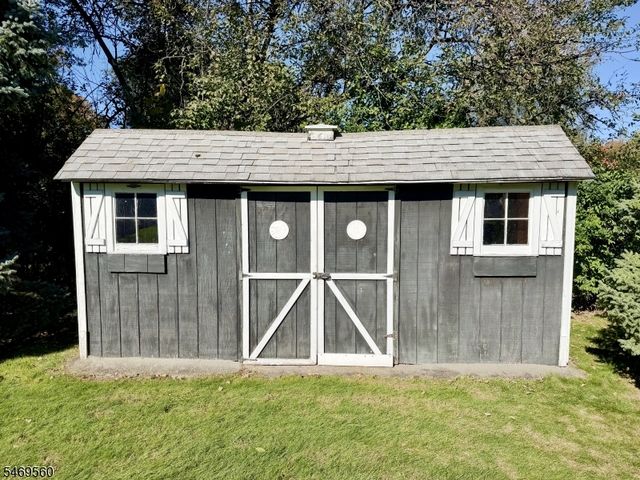 41 Mohawk Dr, Springfield Twp., NJ 07081