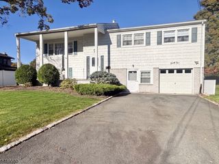 41 Mohawk Dr, Springfield Twp., NJ 07081