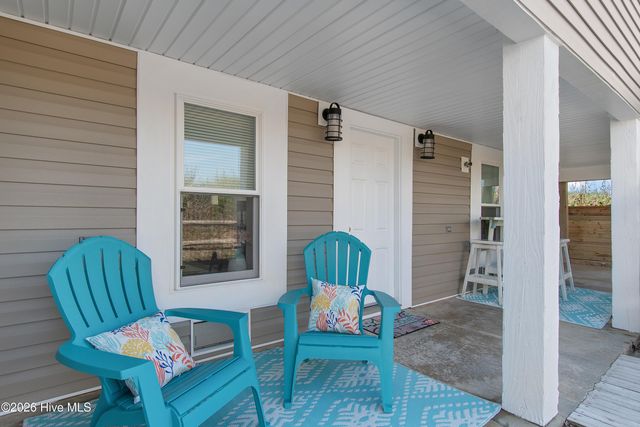 226 Ocean Boulevard E, Supply, NC 28462
