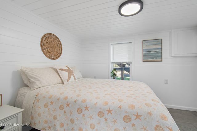 226 Ocean Boulevard E, Supply, NC 28462
