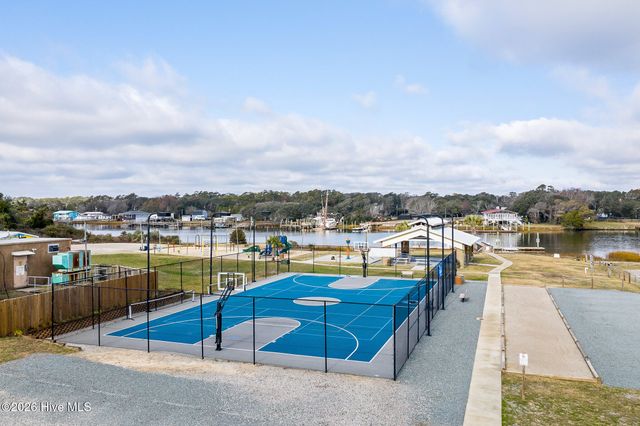 226 Ocean Boulevard E, Supply, NC 28462