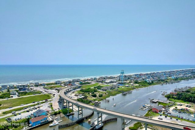 226 Ocean Boulevard E, Supply, NC 28462